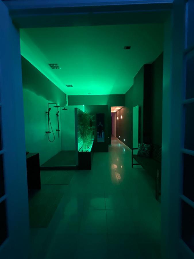City Lounge Wellness Dison Exteriör bild