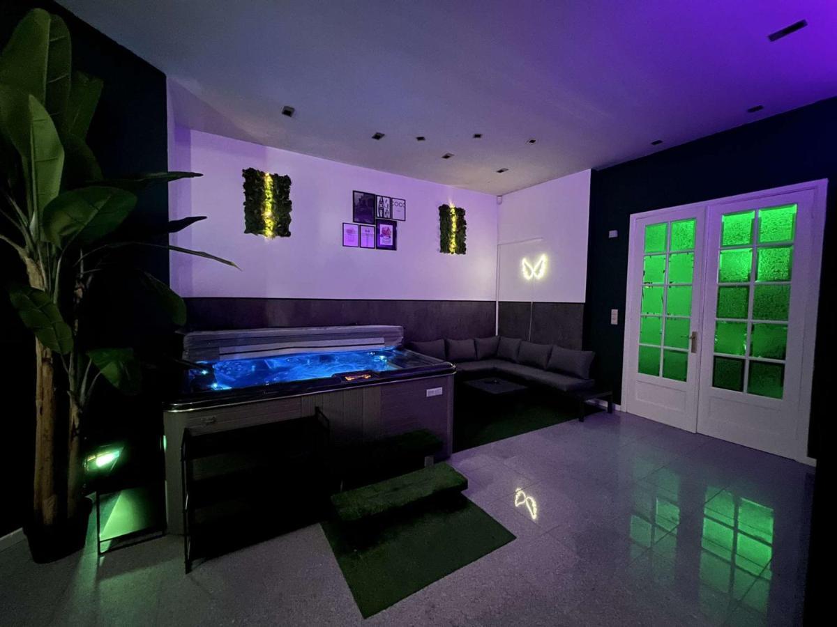 City Lounge Wellness Dison Exteriör bild